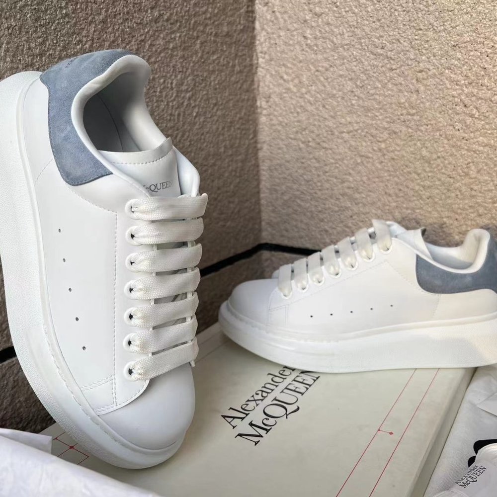 Alexander McQueen Casual sneakers - Picture 6 of 7